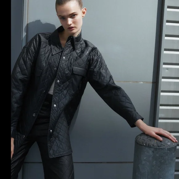 Zara Black Faux Leather Quilted Detail High Waisted Pants Sizes XS,S & M - Picture 2 of 8